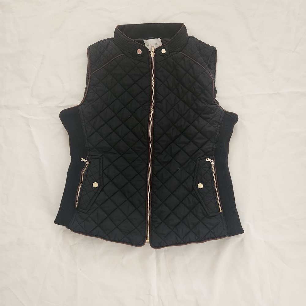 Active USA Black Quilted Vest with Gold Accents
